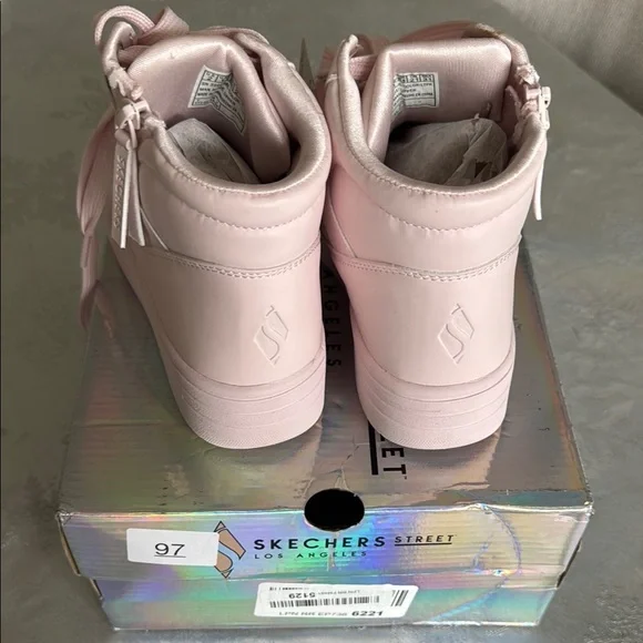 Pink High-Top Sneakers Girls  Size 2 - Picture 3 of 15